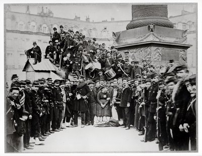 Federes voor de Vendome Kolom tijdens de Commune, 1871 door Bruno Braquehais